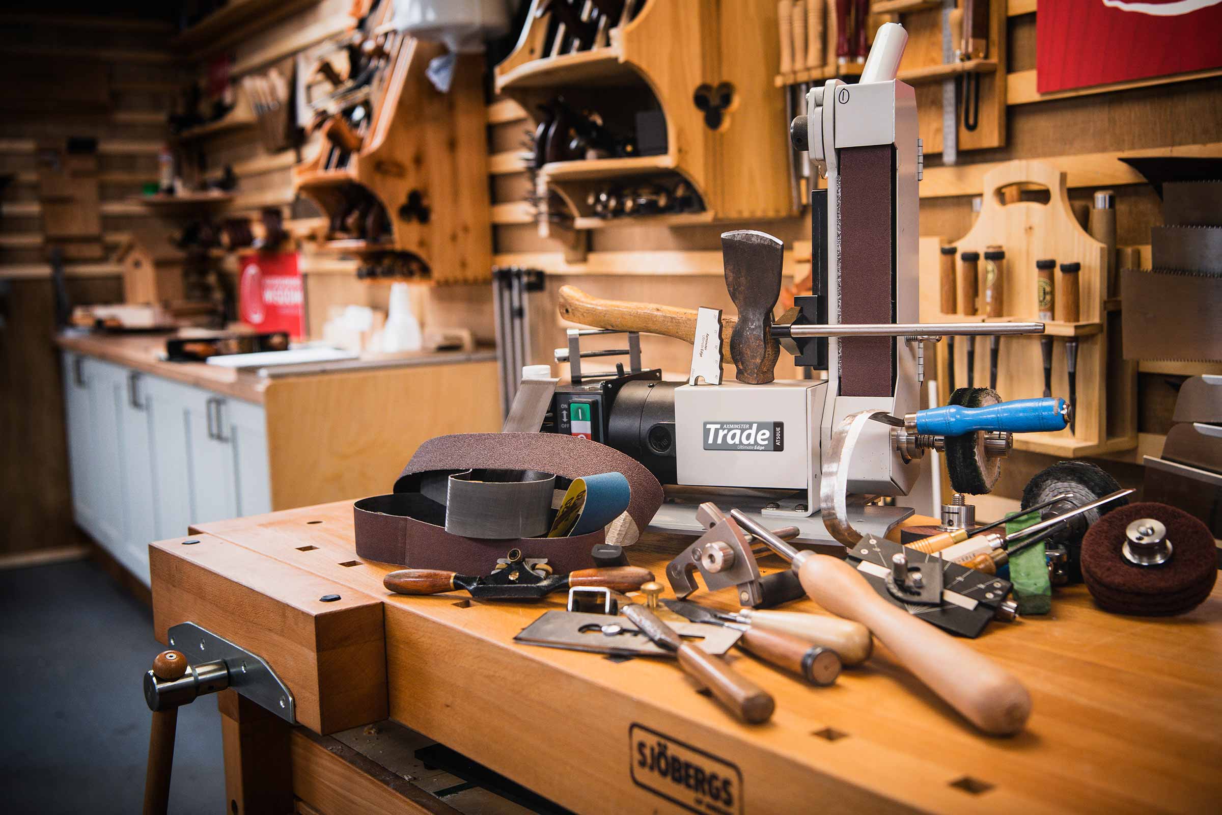 Woodworking Wisdom | The Axminster Professional Ultimate Edge Guide