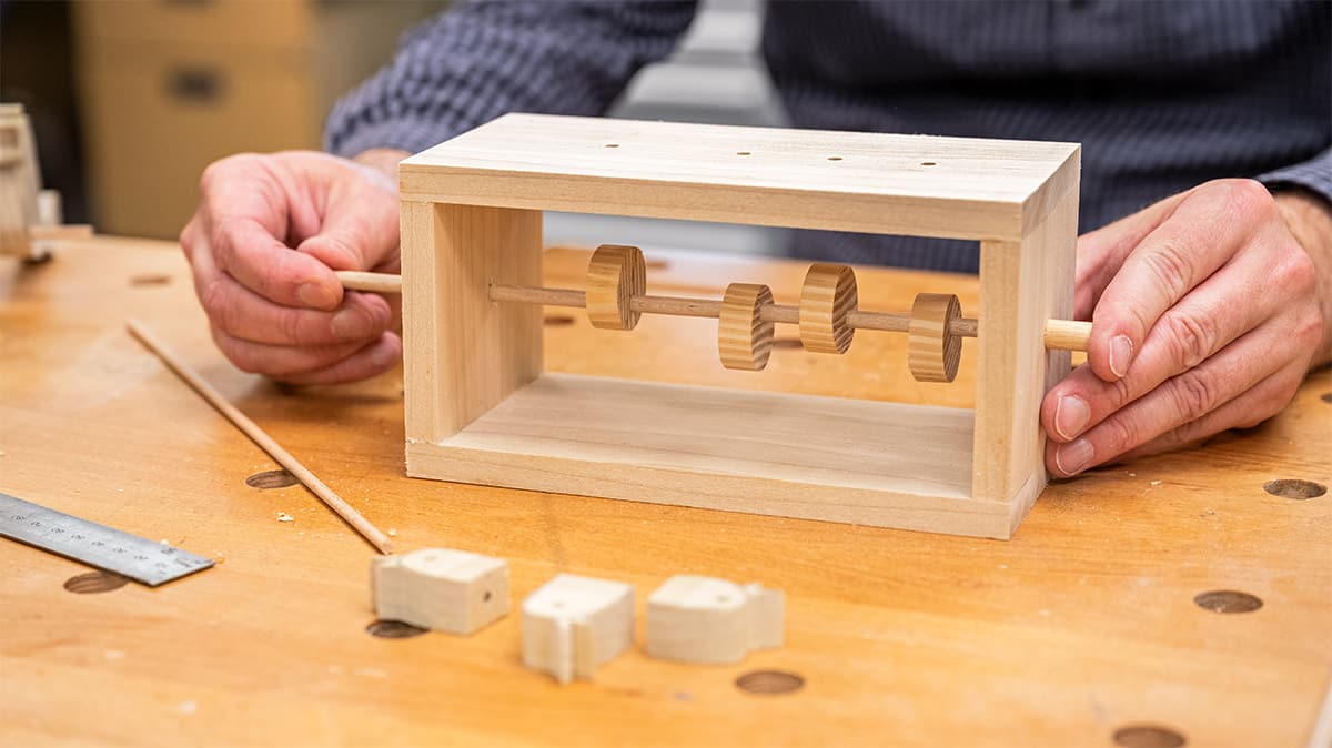 Make an Automaton Toy | Cut the moving parts