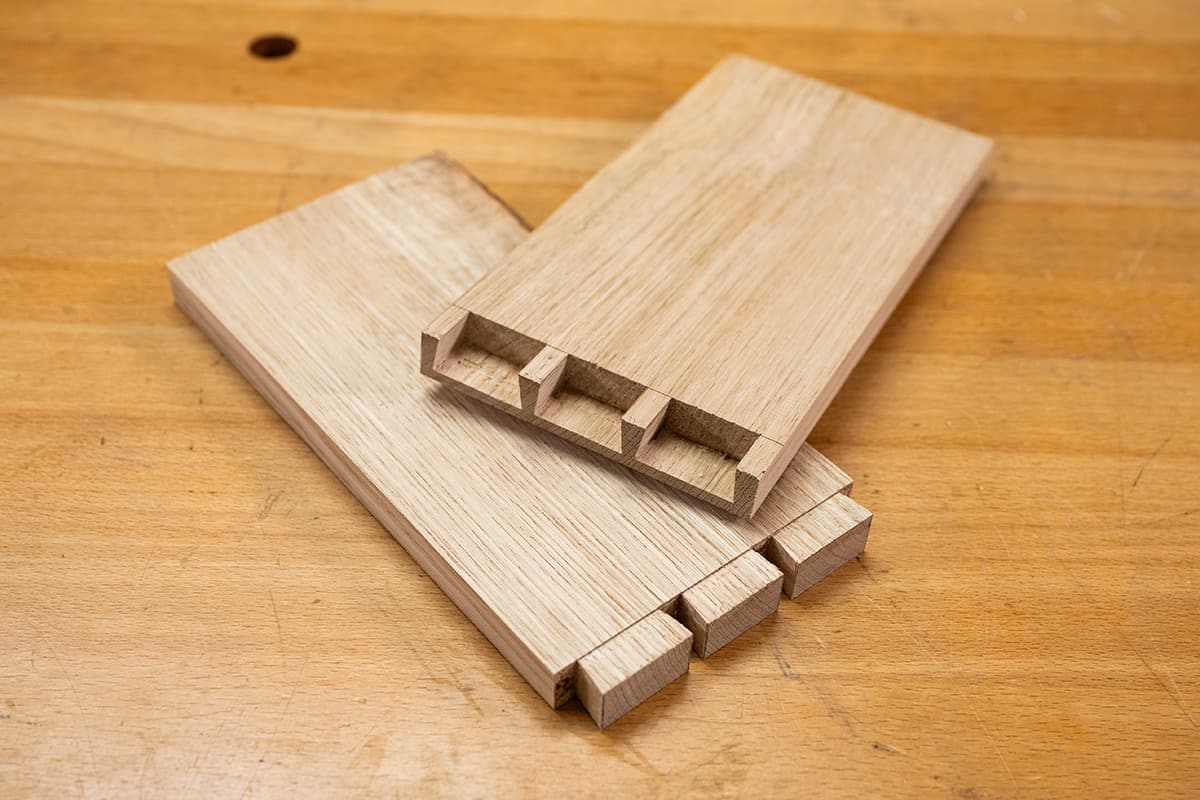 How to Make a Corner Half Lap Joint