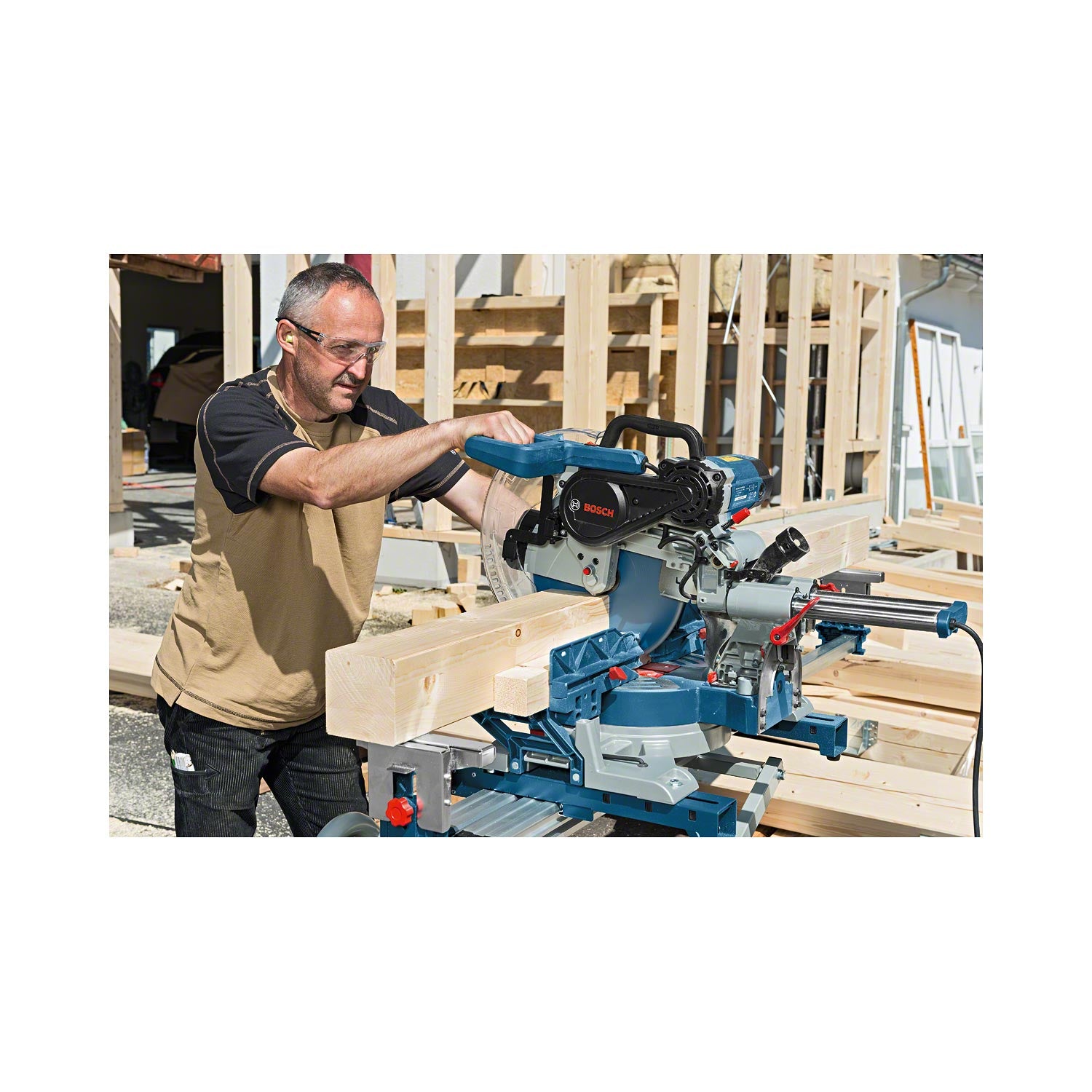 Bosch GCM 12 SDE Dual Bevel Mitre Saw