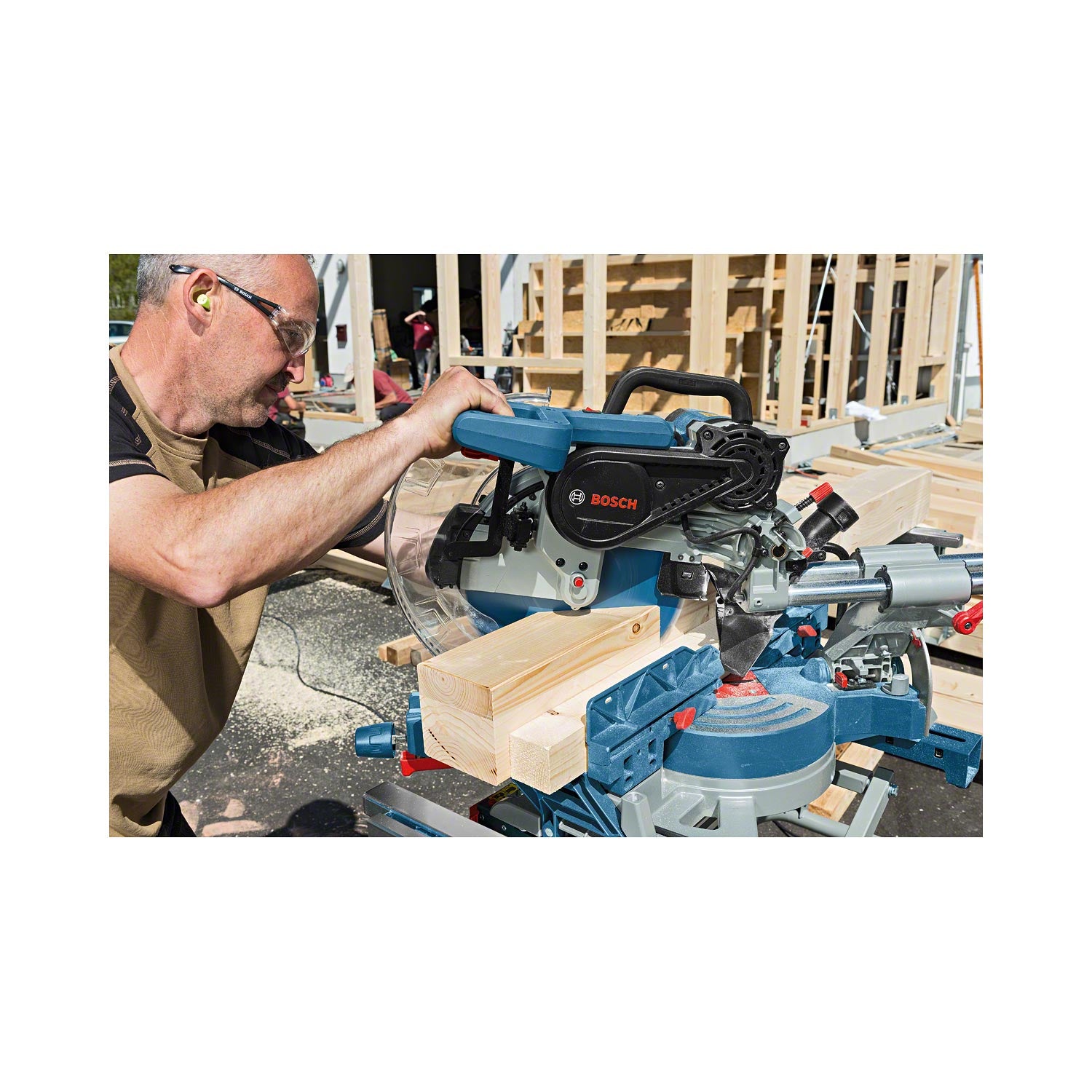 Bosch GCM 12 SDE Dual Bevel Mitre Saw