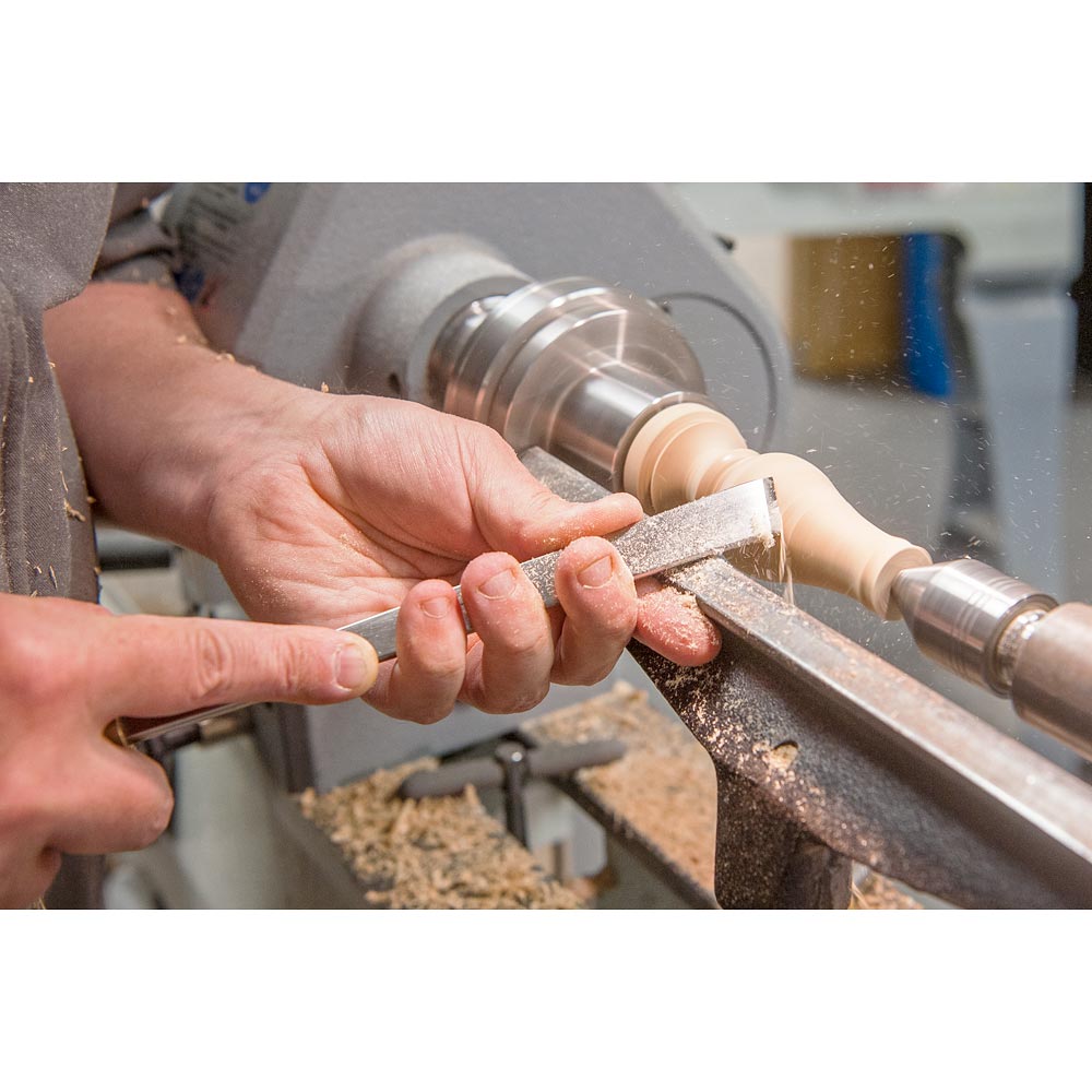 Crown Cryo Colwin Way Signature Skew Chisel - 32mm