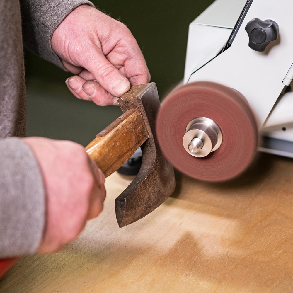 Axminster Twist & Fix 100mm Nylon Abrasive Wheel - Med