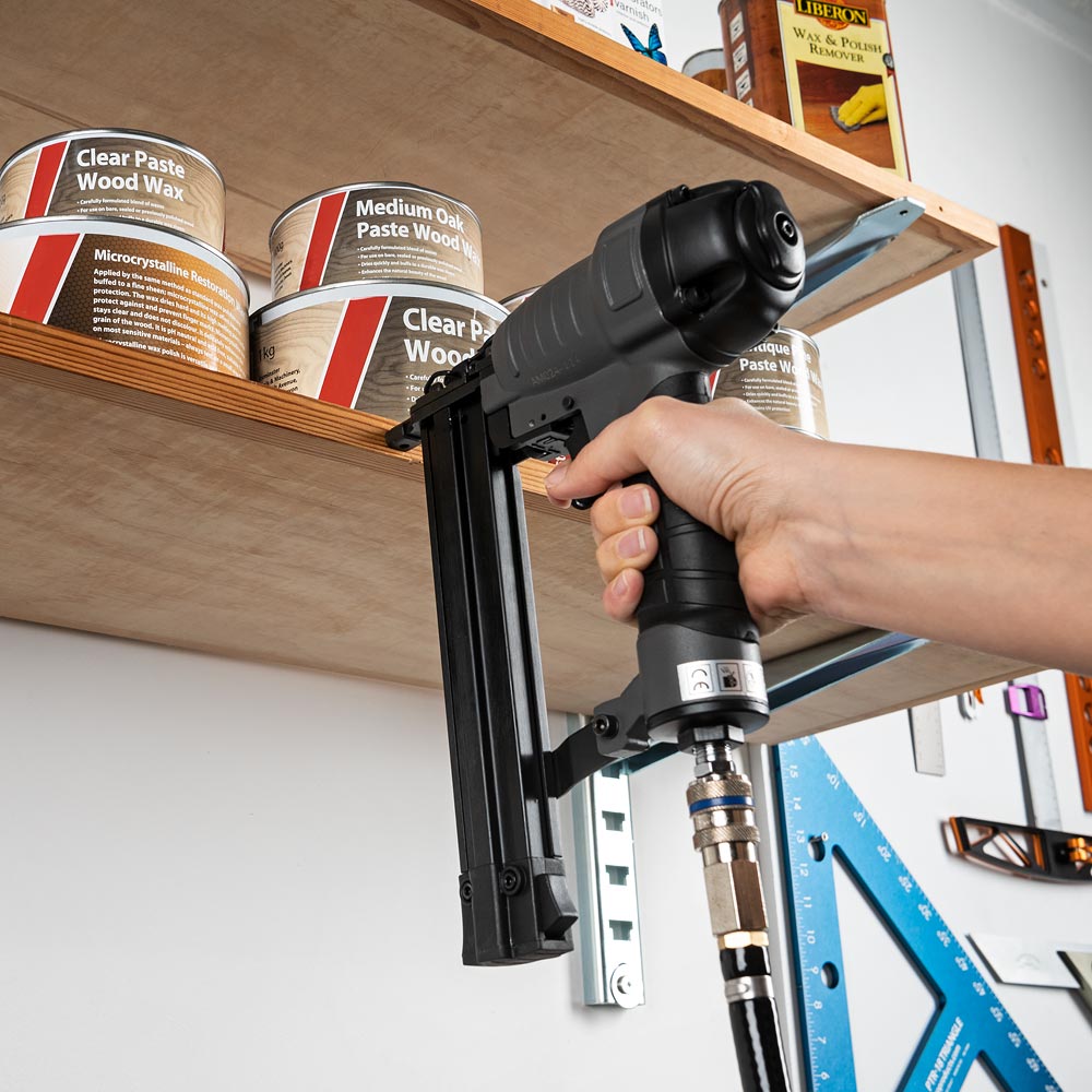 Axminster Professional AP1550BN Brad Nailer 18G 15-50mm