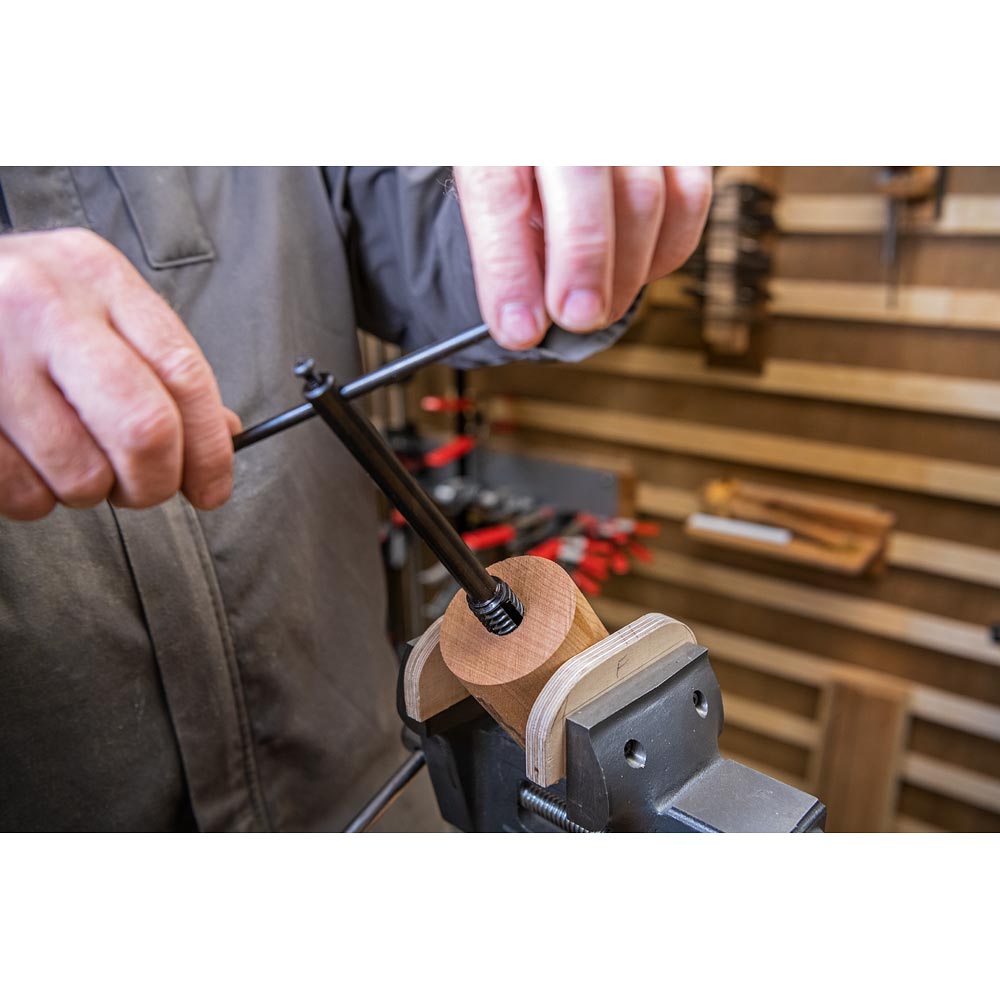 Axminster Wood Threading Kit