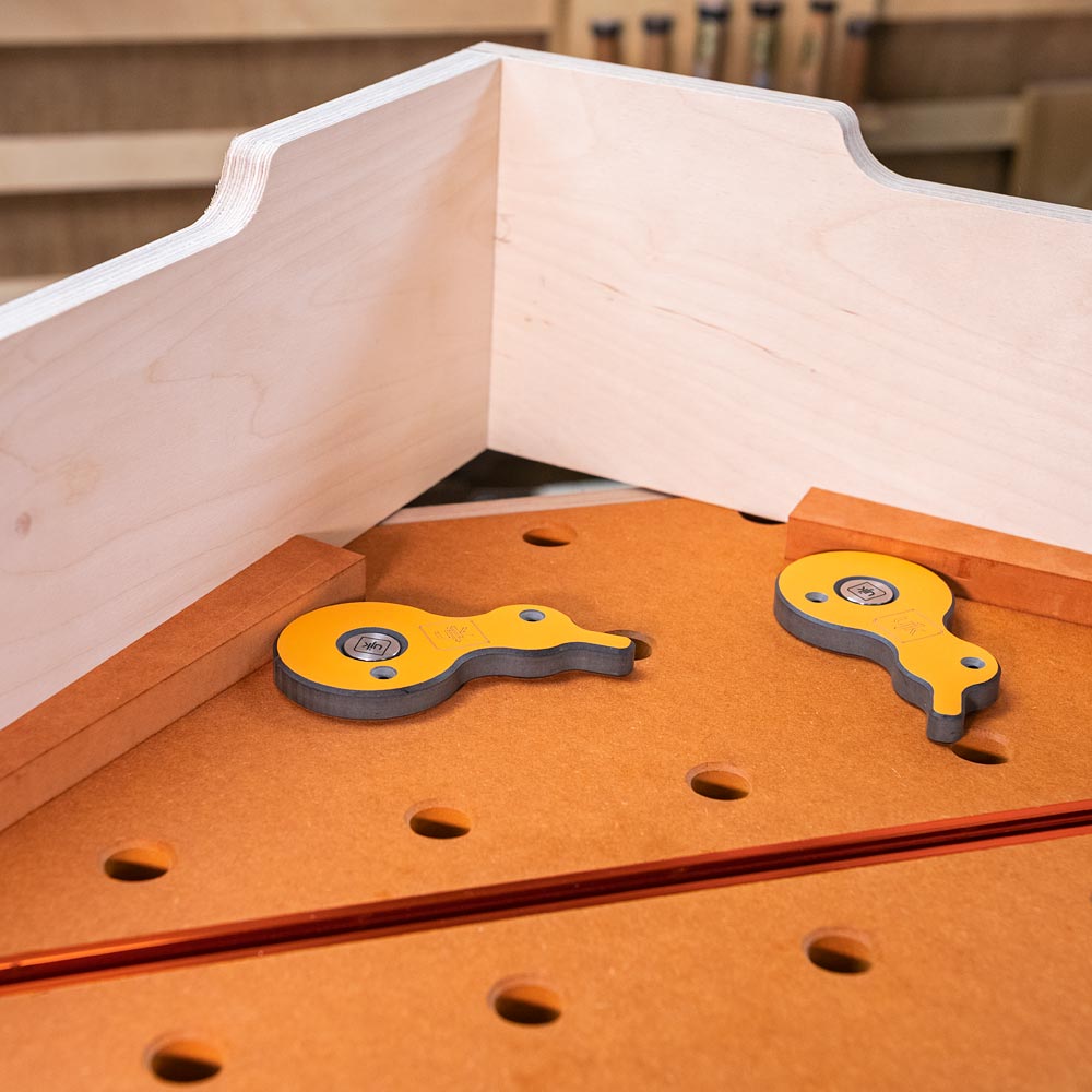 UJK Compact Multifunction Workbench
