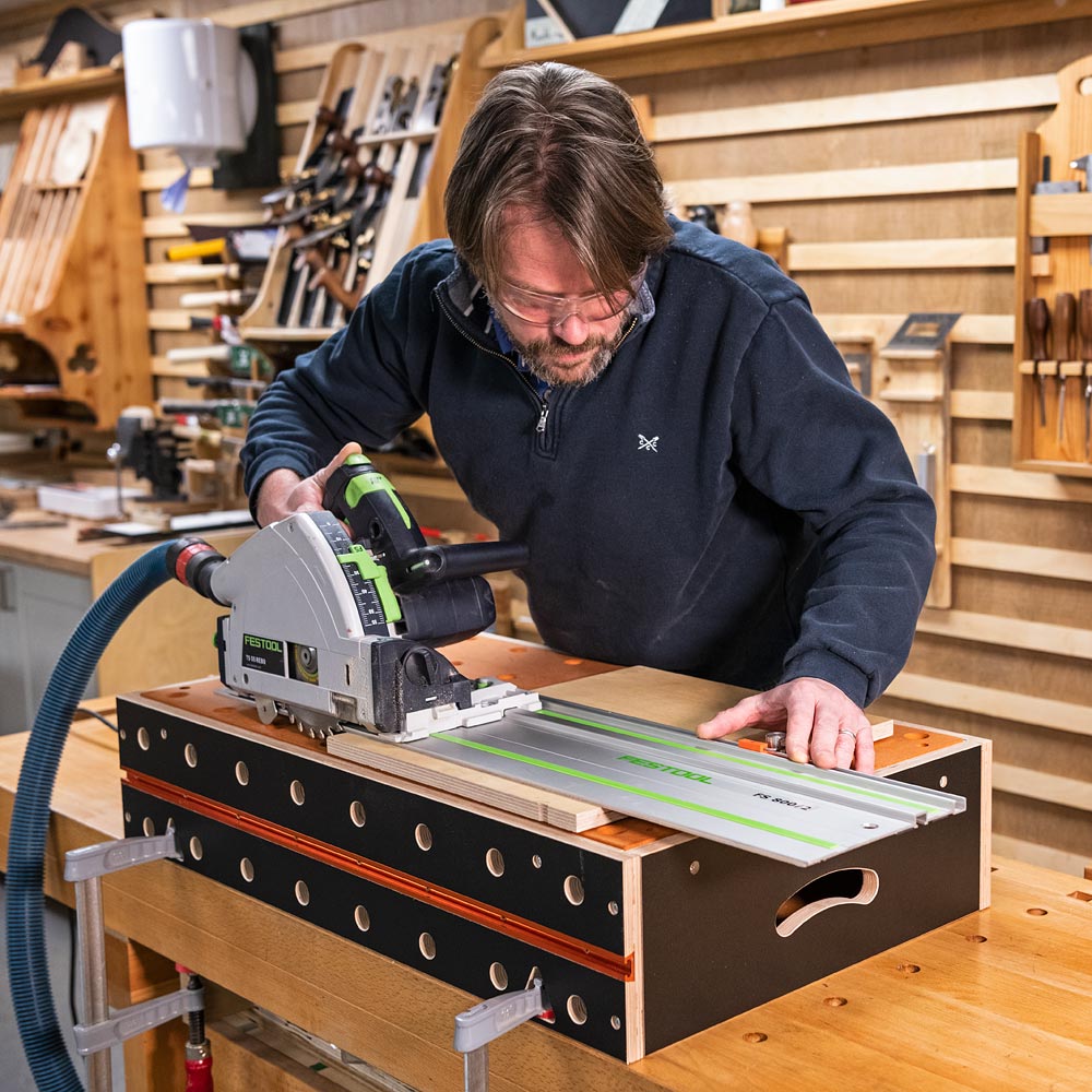 UJK Compact Multifunction Workbench