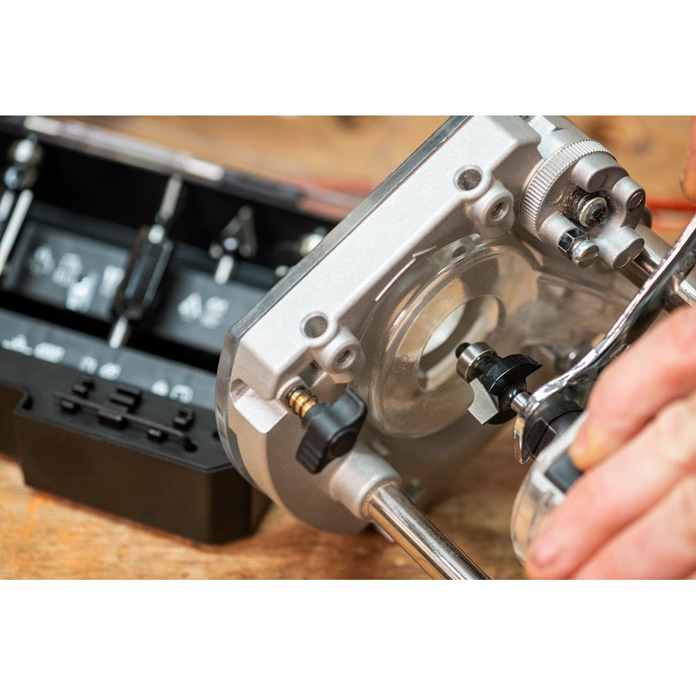 Axminster 15 Piece 1/4" (6.35mm) Router Cutter Set