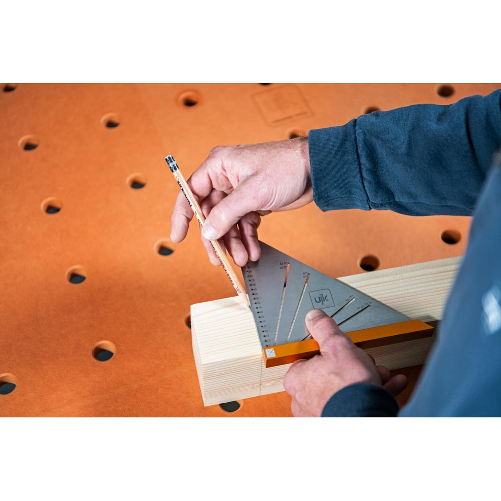 UJK Compact Angle Square