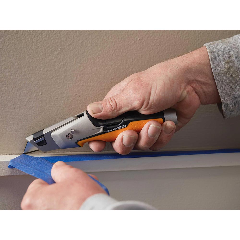 Fiskars CarbonMax Painters Utility Knife
