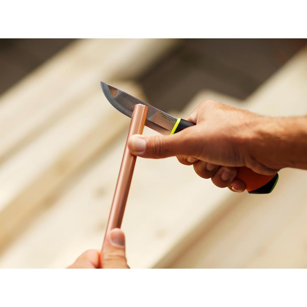 Fiskars Heavy-Duty Knife with Sharpener