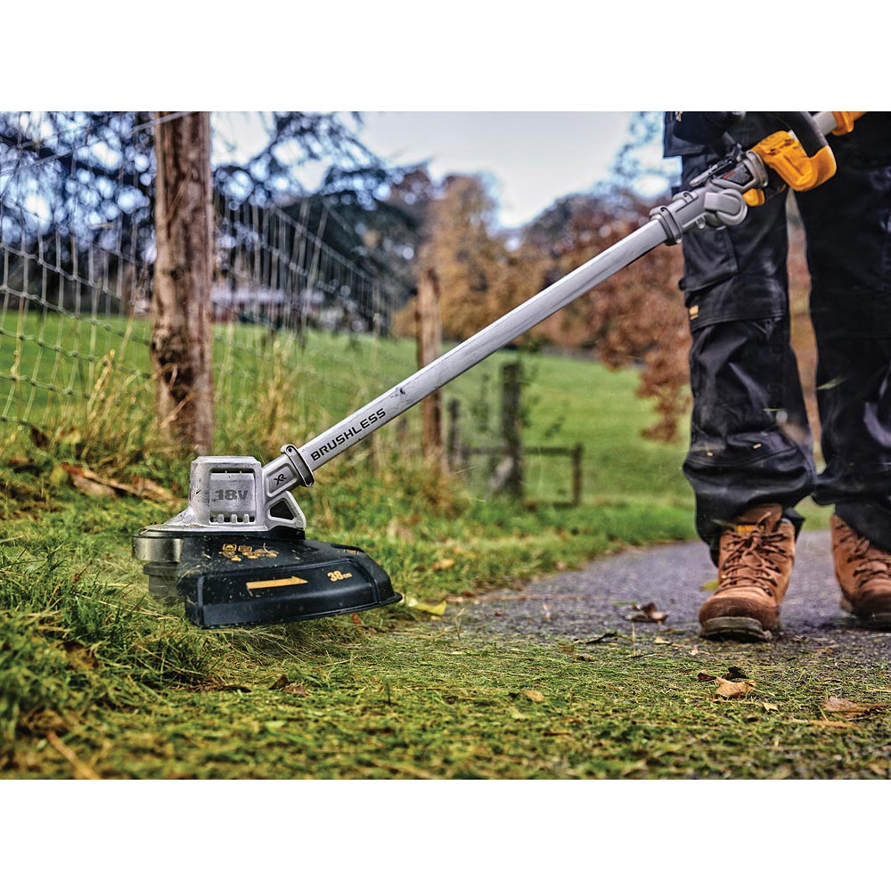 DeWALT MST561N Brushless Line Trimmer 18V (Body Only)