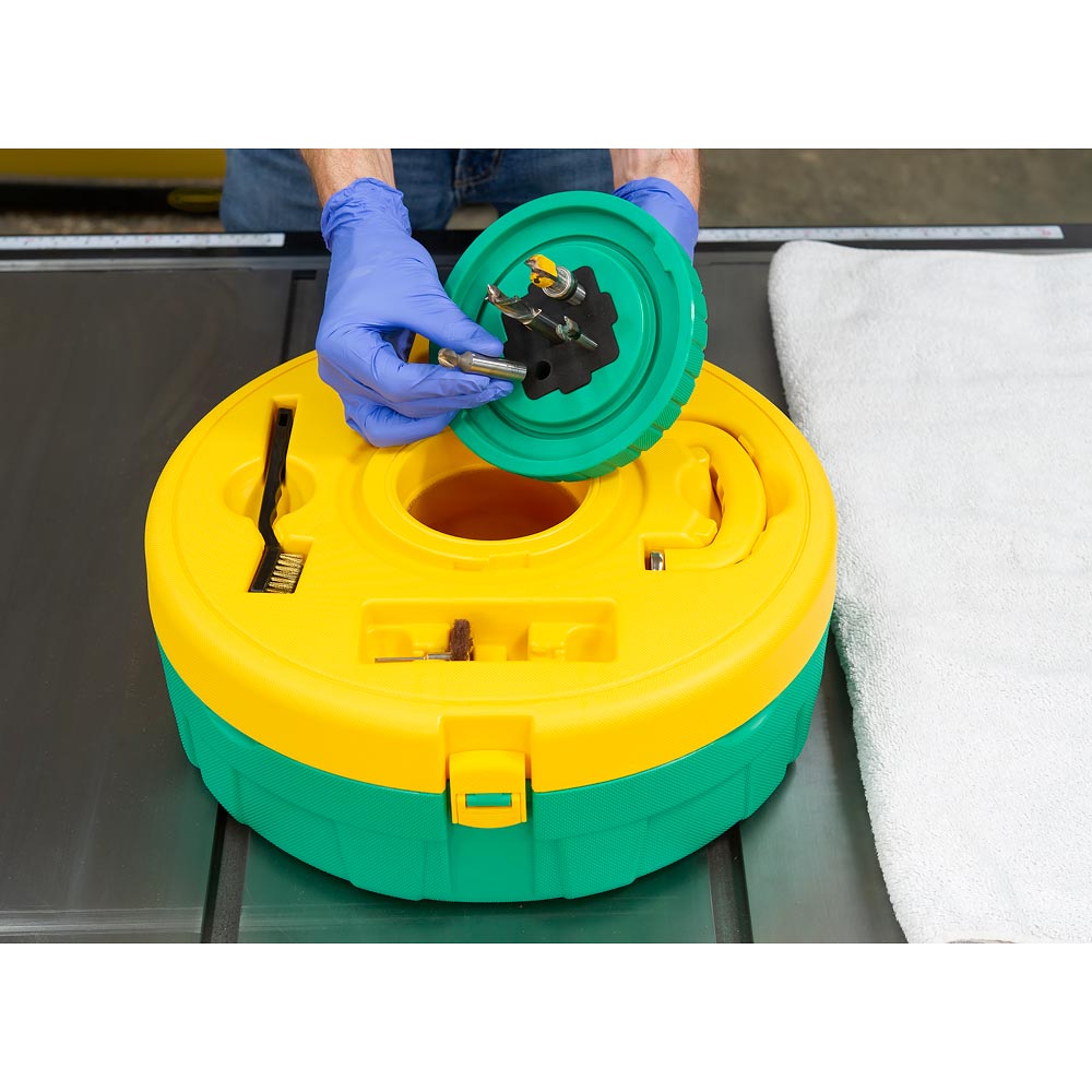 MICROJIG BLADECLEAN Blade & Bit Cleaning System