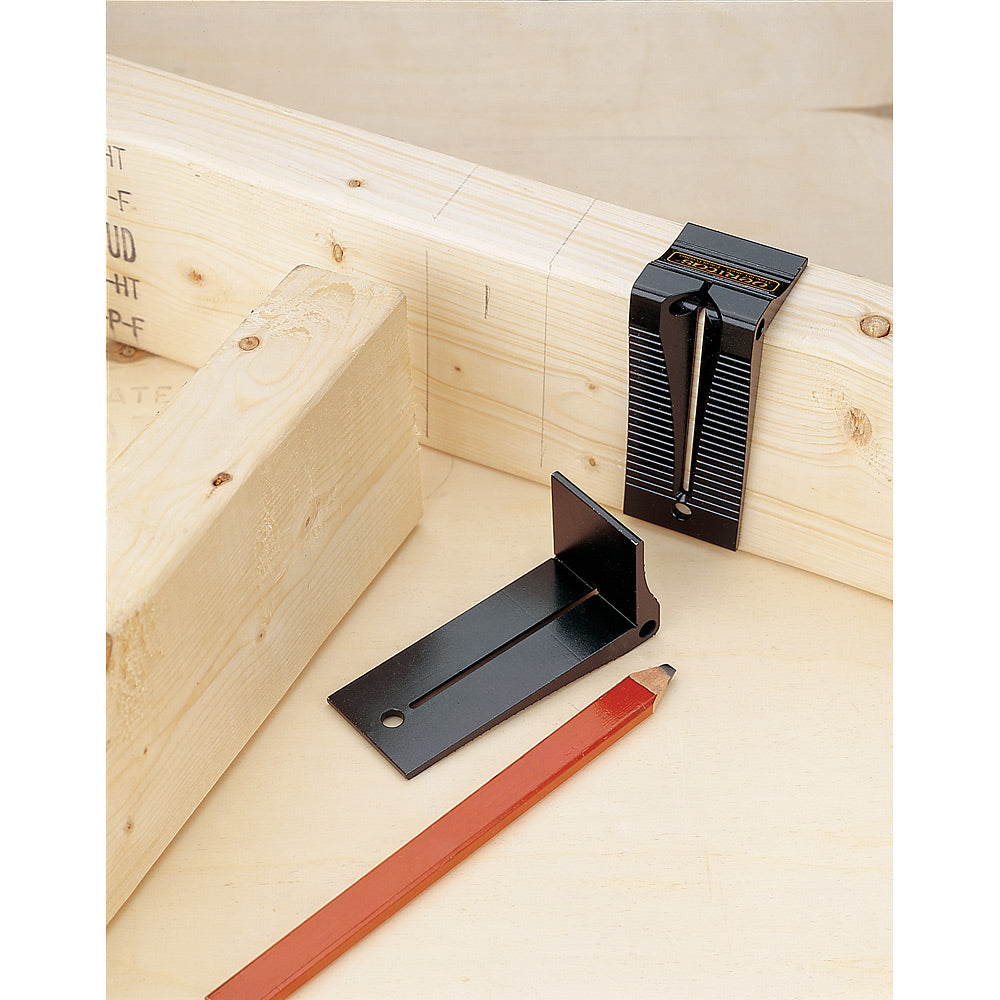 Veritas Saddle Square