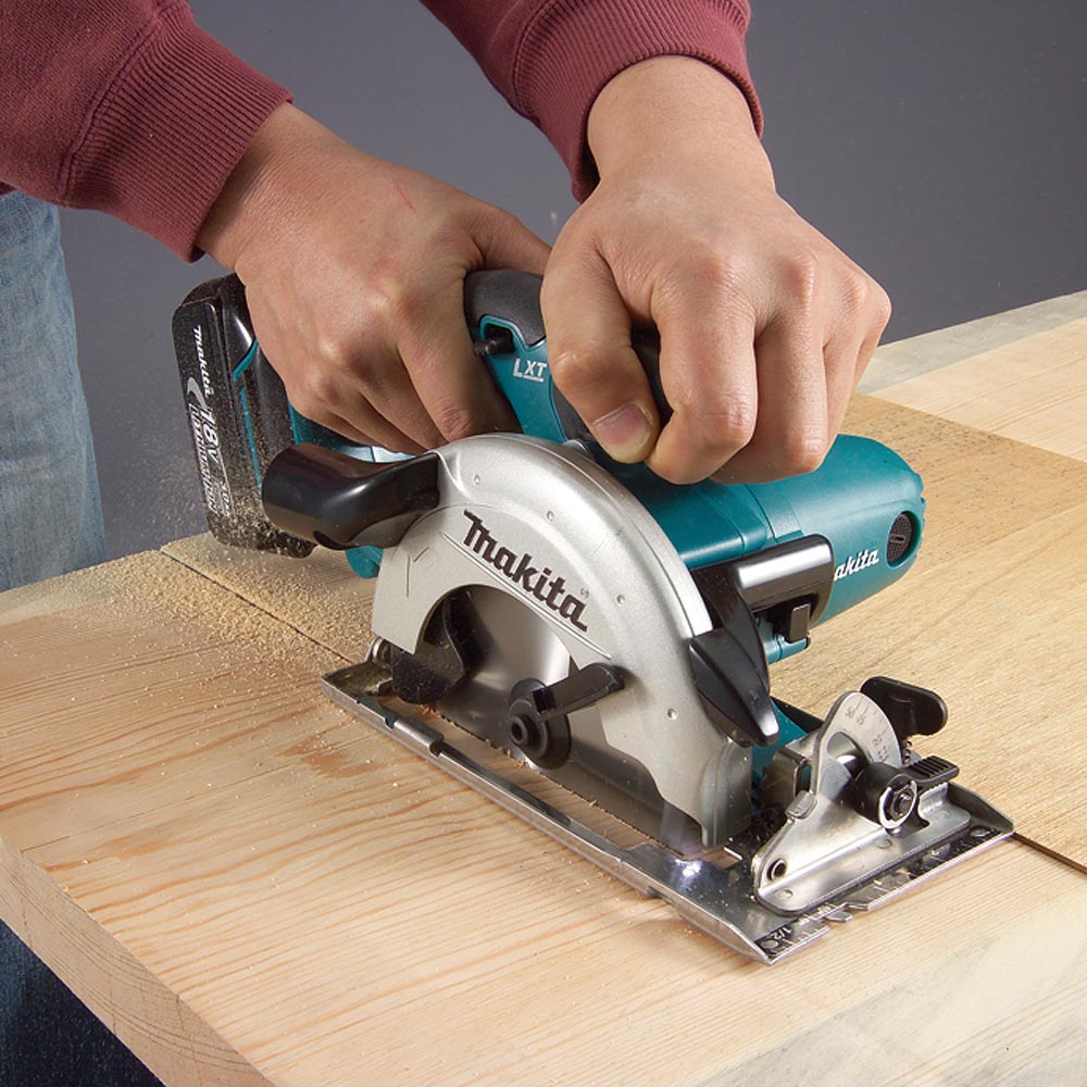 Makita DSS501Z Cordless Circular Saw 18V (Body Only)