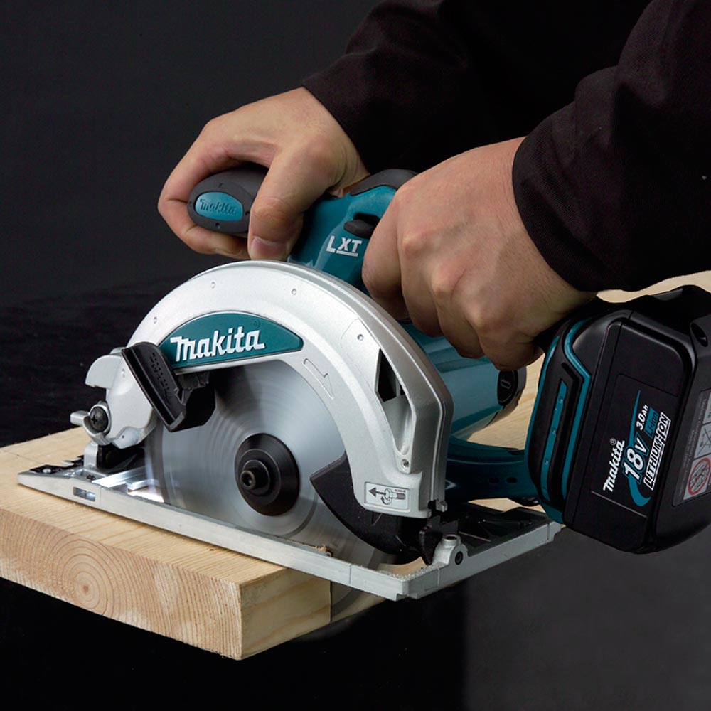 Makita DSS610Z LXT Cordless Circular Saw 18V (Body Only)