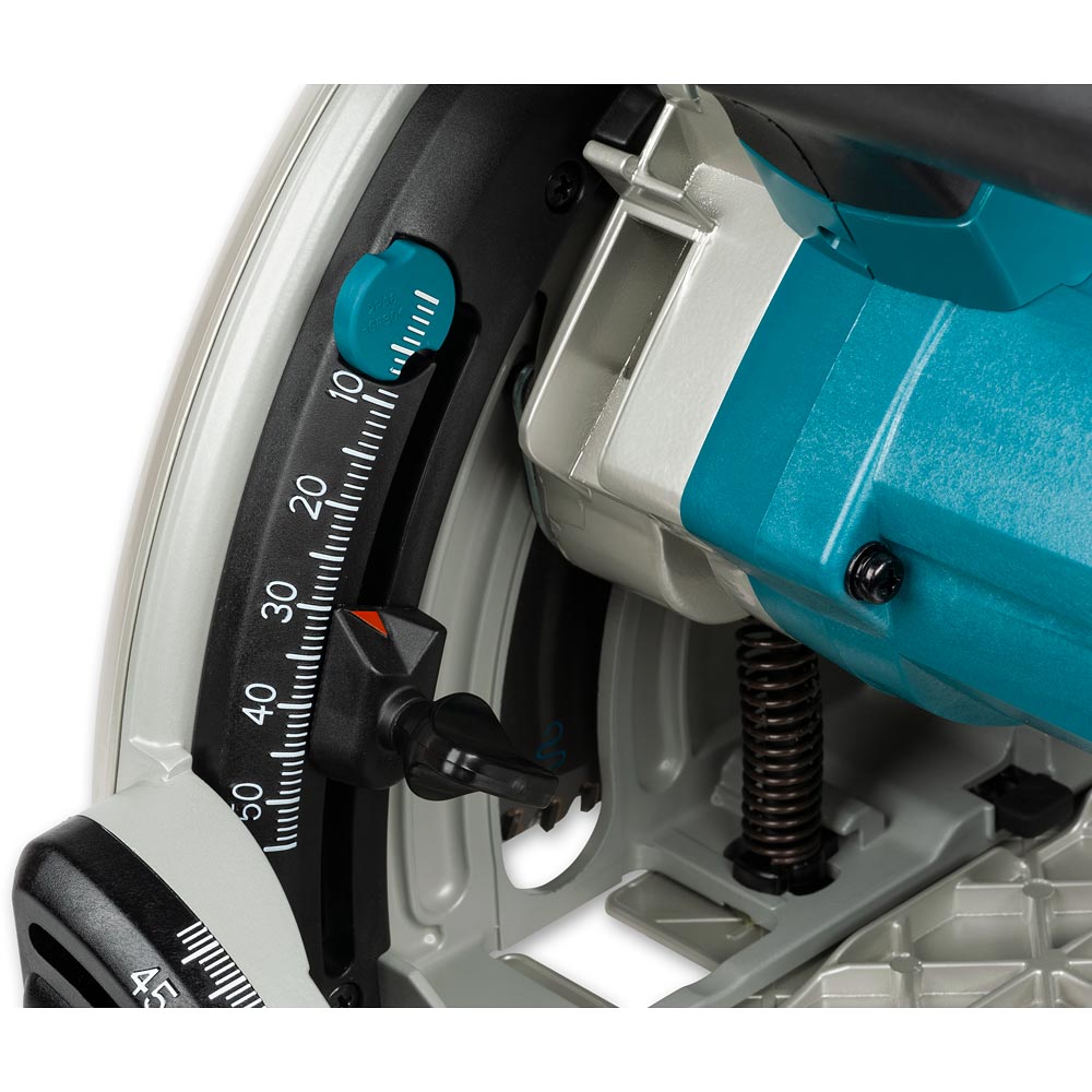 Makita SP6000J1 Plunge Saw & 2 x 1.5m Rails and Connectors