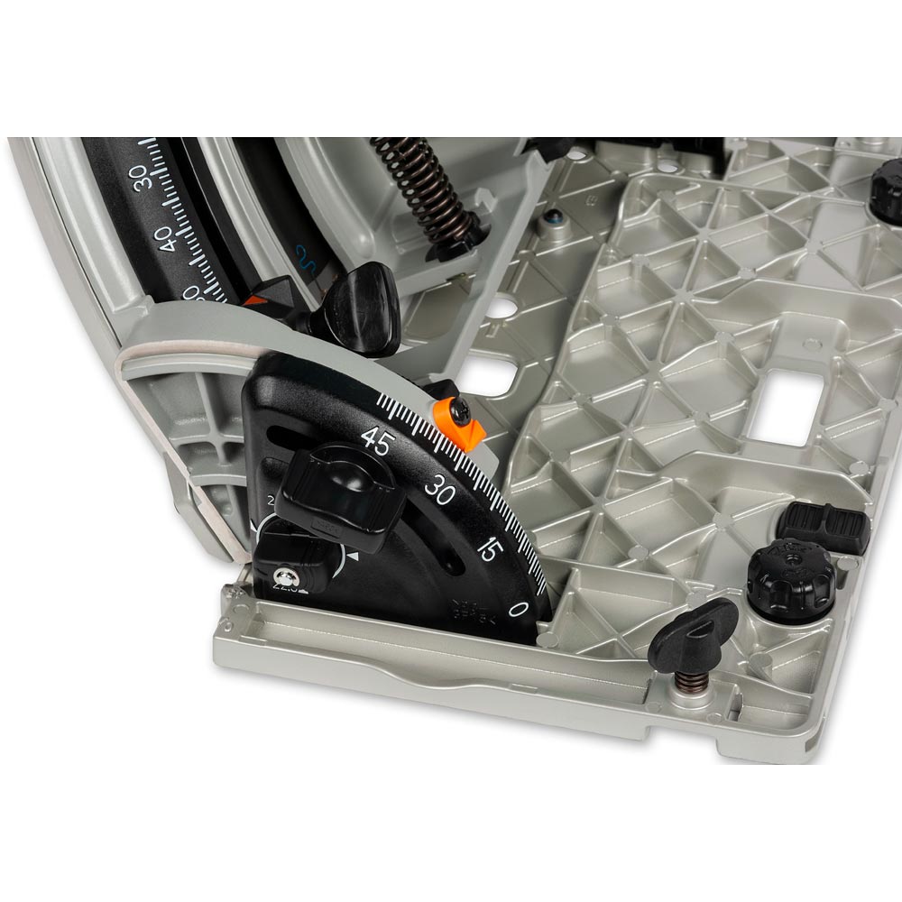Makita SP6000J1 Plunge Saw & 2 x 1.5m Rails and Connectors