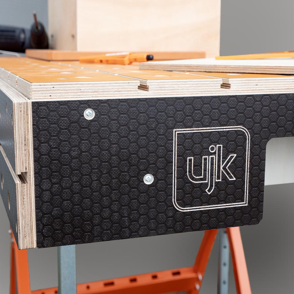 UJK MultiFunction Benchframe with Trestles