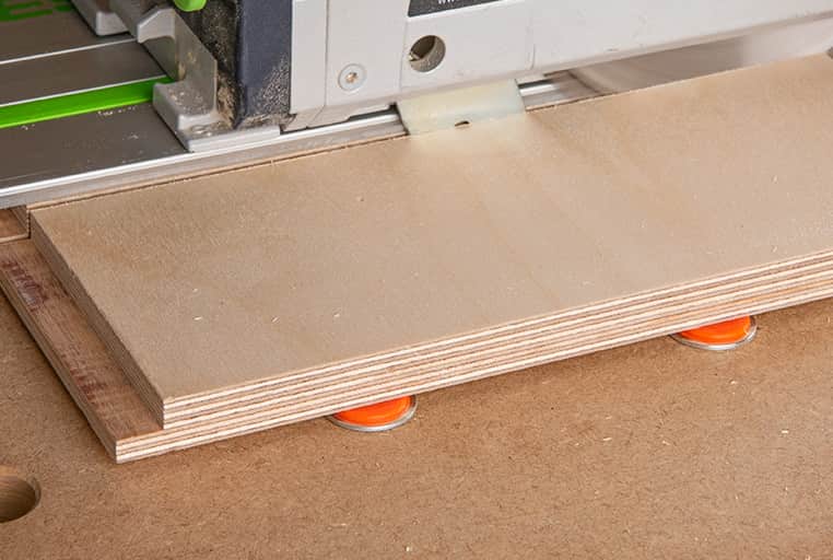 UJK Anti-Slip Workbench Protection Dogs